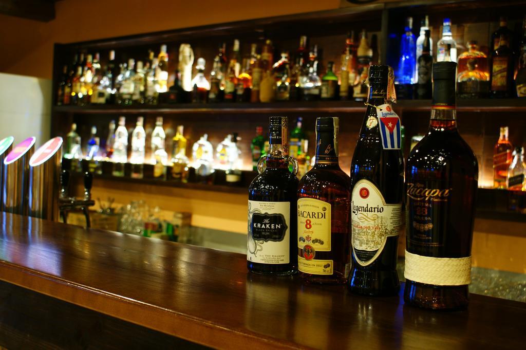 Grillbar Penzion & Restaurant Spisska Nova Ves Ngoại thất bức ảnh